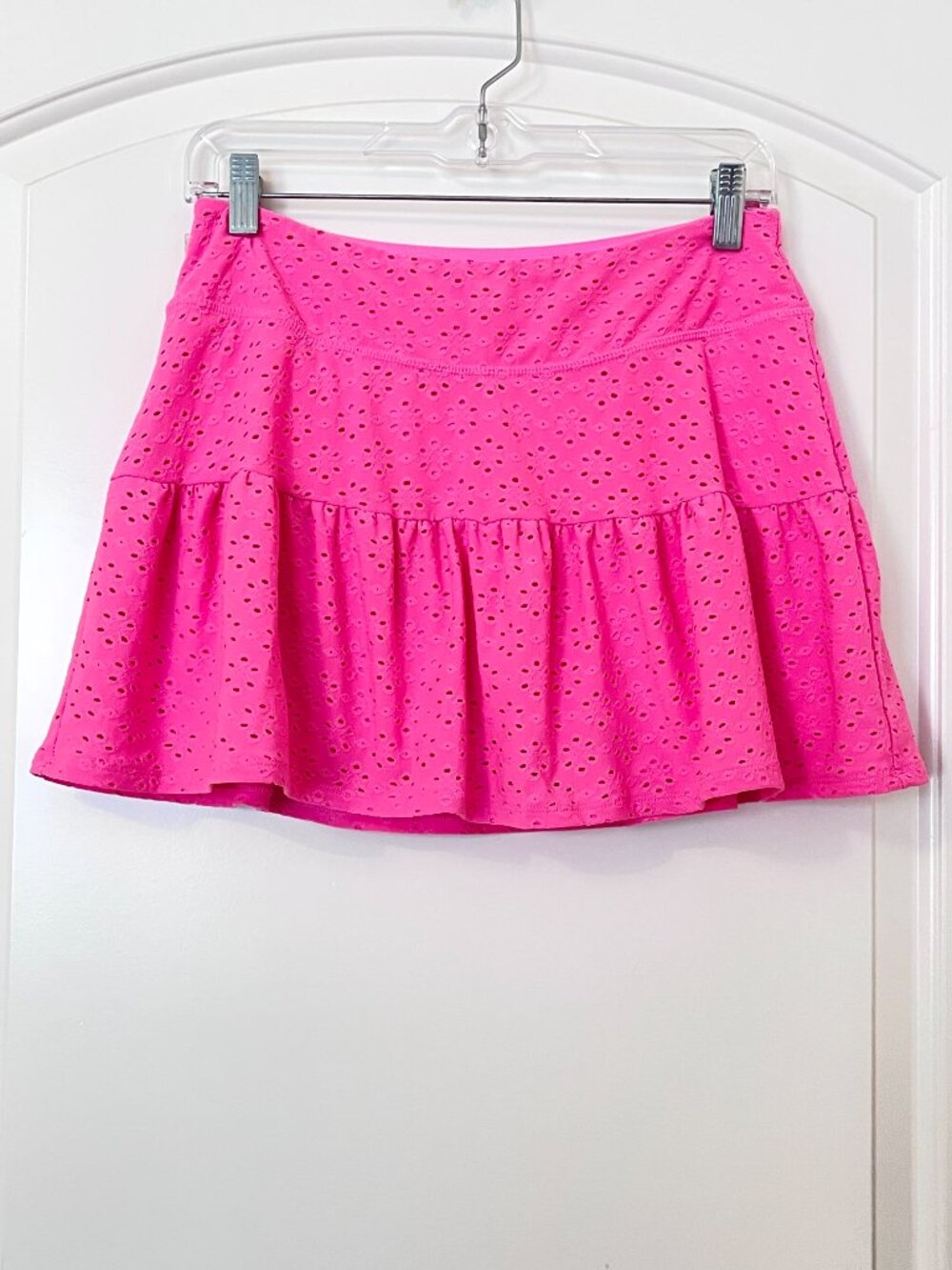 Lilly Pulitzer Luxletic Skort Gardenia Skirt Shorts Havana Pink Eyelet Medium